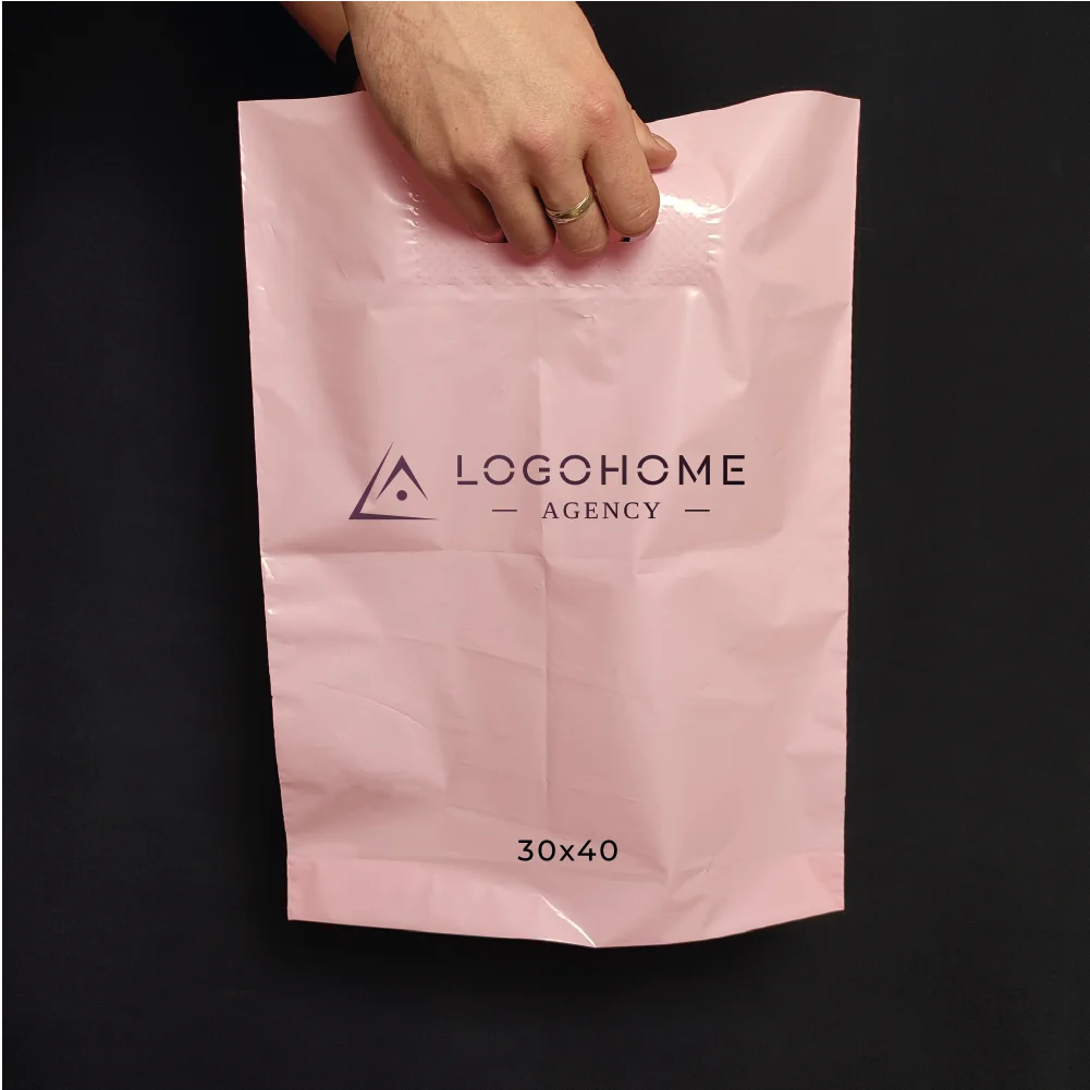 банан рожевий 30х40 - logohome